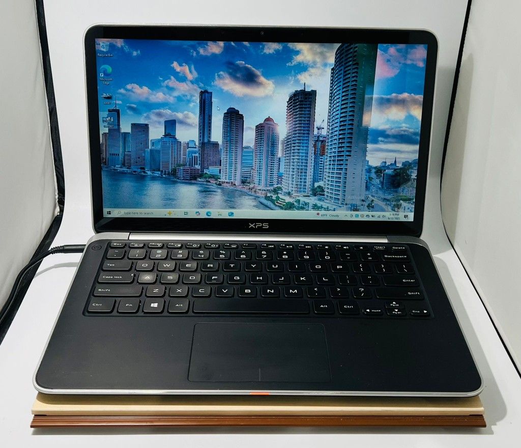 DELL XPS 13 inch L322X Intel Core i5-3337u 1.80Ghz 4GB 120GB SSD