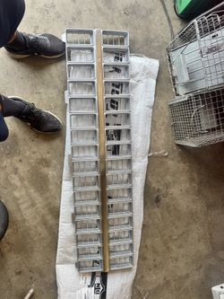 81-82 C10 Grill 
