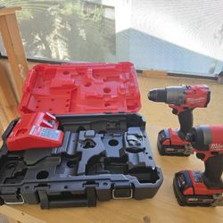 M18 Fuel Hammer Drill/Impact Driver Battery/Charger Kit