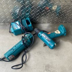 Heramienta Mikita En Exelente Condiciones Cargador Grainer Drill.