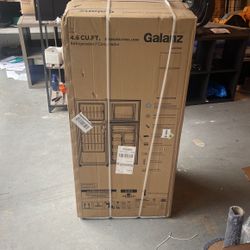 Galanz Refrigerator/Freezer