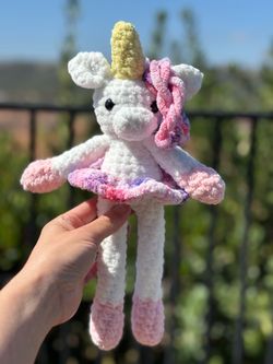 Crochet Standing Unicorn 🦄 plushie 🦄 handmade