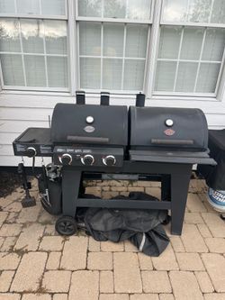BBQ Grill, propane and charcoal