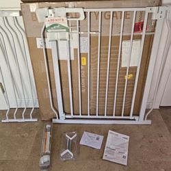 New 29"-43" Pressure Mounted Super Wide Baby Gate