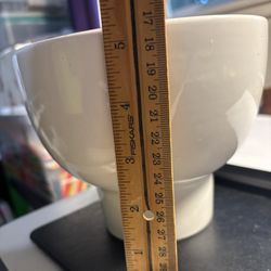 New Medium Size Ceramic White Pots