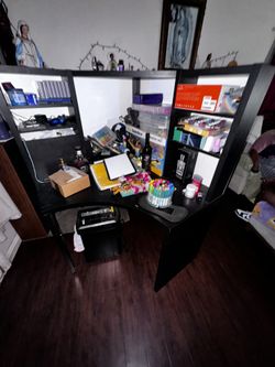 Corner Desk