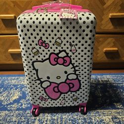 Hello Kitty Small Rolling Luggage