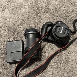 canon r100 camera fairly new only used 2-3 times