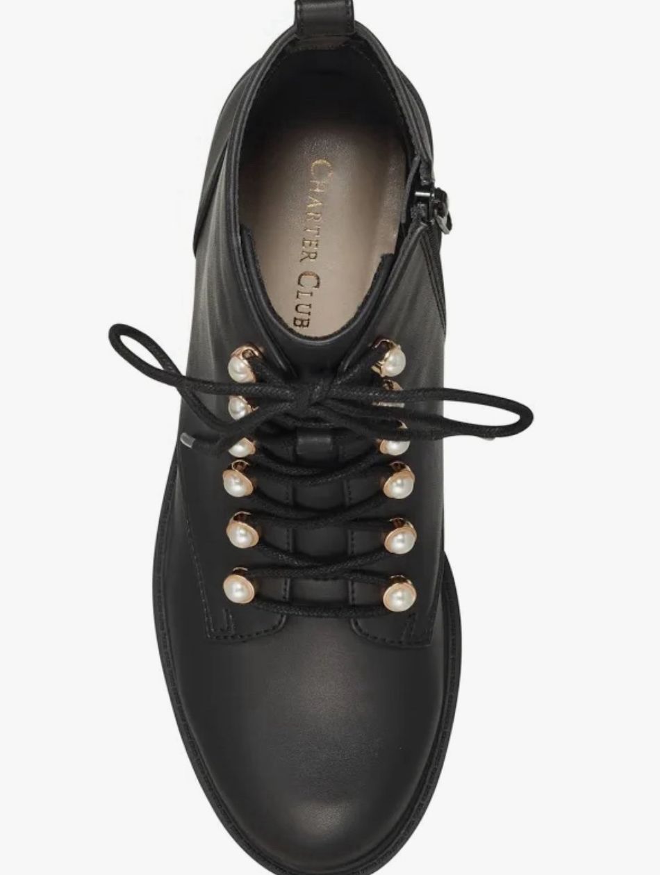 Pearl Black Boots 