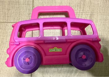 Free Hasbro Sesame Street "Abby Cadabby On the Go Case" pink school bus.