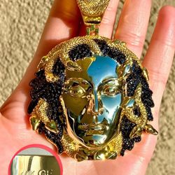 ✅14K Yellow Gold Plated Iced Medusa Charm Sneak Head Pendant Medallion Fits upto 10mm Chain 