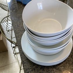 12 Piece Plate Dining White Gross Modern Design. Set