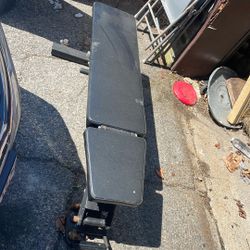 Weight Bench 