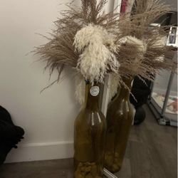 Vase And Pampas