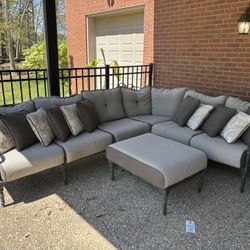 Thomasville Summer Silhouette Outdoor Sectional & Ottoman Set - Good Condition 