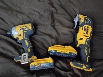 DeWalt 20V XR Impact Wrench & Oscillating Tool Set