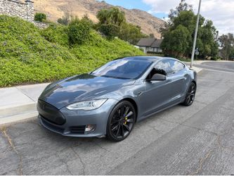 2013 Tesla P85