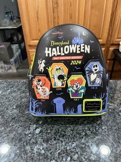 Loungefly Mini Backpack Disneyland Halloween Marathon Weekend 2024 .  Brand New with tags.  Smoke free home 