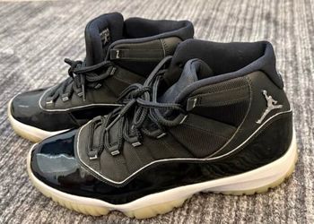 Air Jordan ‘Space Jam’ 11