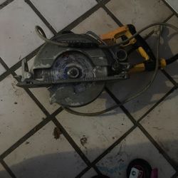 Dewalt Skillsaw