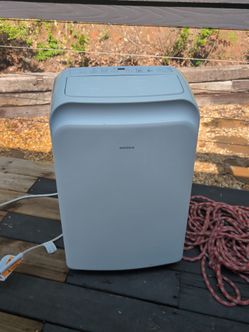 Insignia portable air conditioner