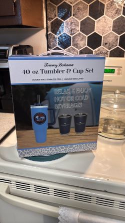 Tommy Bahama Hot/cold Tumblers and Bento Box