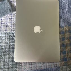 2017 MacBook Air 13.3 Inch