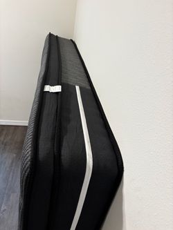 Black queen sizeMattress