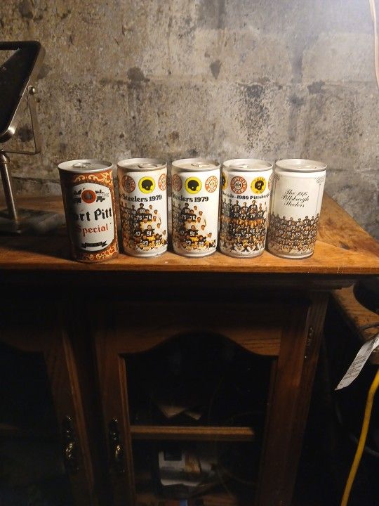 5 Old Beer Cans