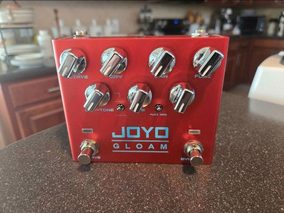 Joyo Gloam Fuzz And Octave Bass Guitar Pedal