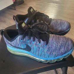 Nike Flyknit Max  Blue Knit Athletic Running Shoes Sneakers  Size 8