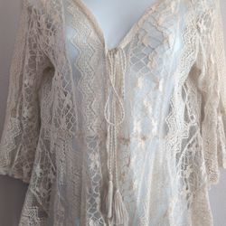 Bohemian-Style Lace Cover-up Top With Bell Sleeves 