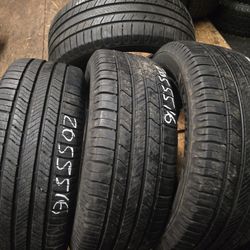 4 Tires 205.55.16 Michelin Defender 90 % Tread Dot 3522