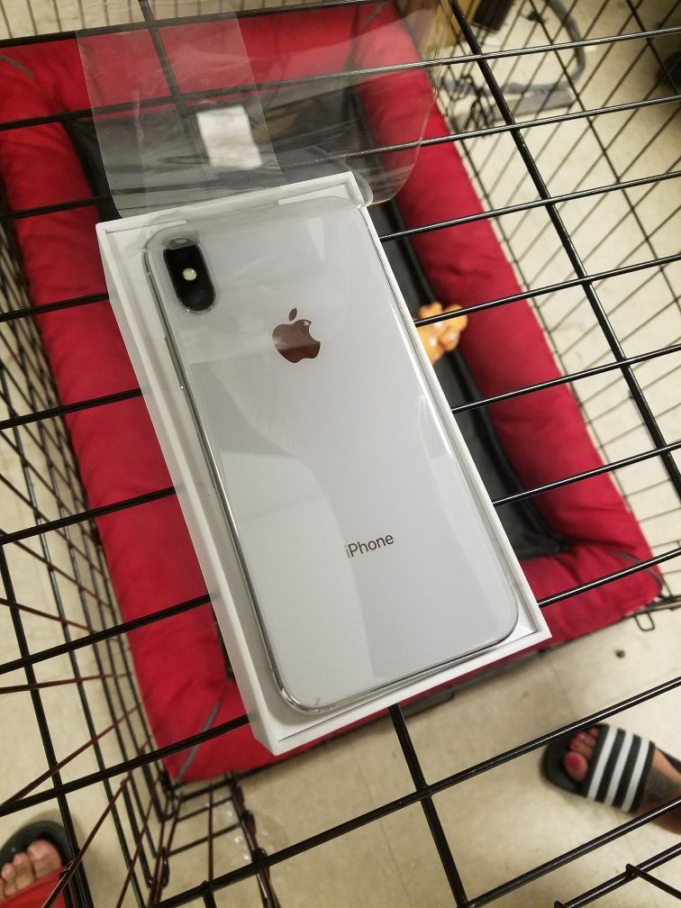 Iphone x Like new 580 unlock for any company
