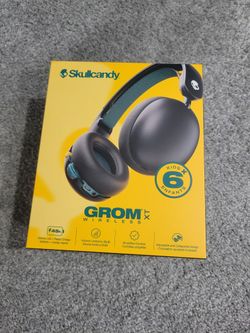 Skullcandy Grom Wireless Headphones - Kids Black NEW IN BOX