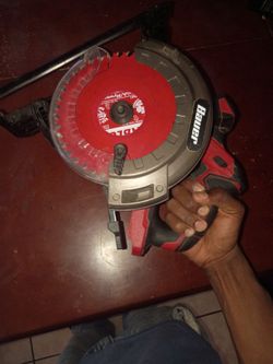 Baruar 20 in saw no battery