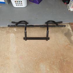 Door Hanging Pull Up Bar