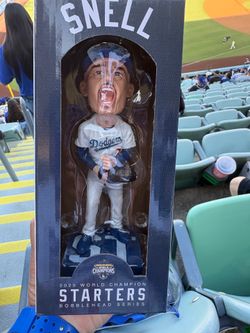 Blake Snell bobble head