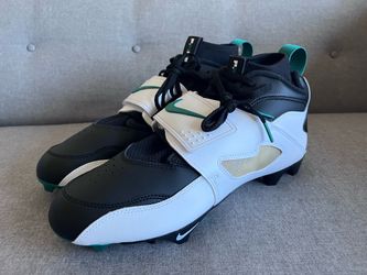 Nike Diamond Turf 93 Football cleats Men’s 11