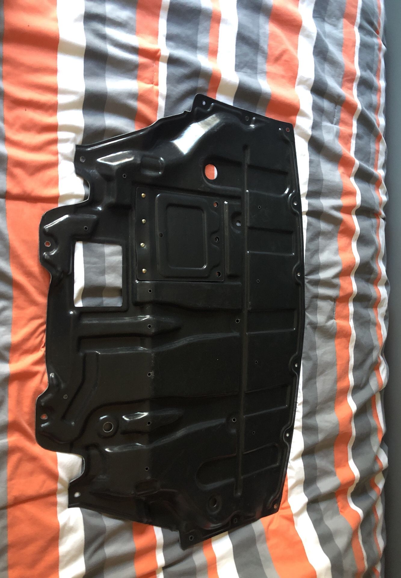 Infiniti G35 Skid plate/ engine cover