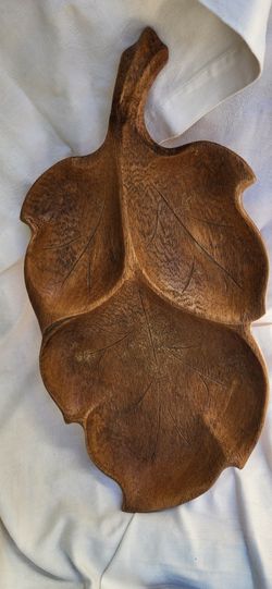 Vintage Multi-Products, Inc. Leaf Bowl
