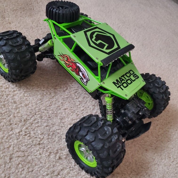 Awesome Rc Car!!! Was Expensive, Needs Remote