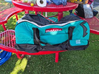 Makita tool bag with wheels