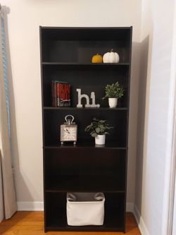 Bookshelf