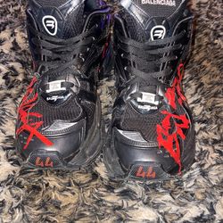 Balenciaga x Kith Runners