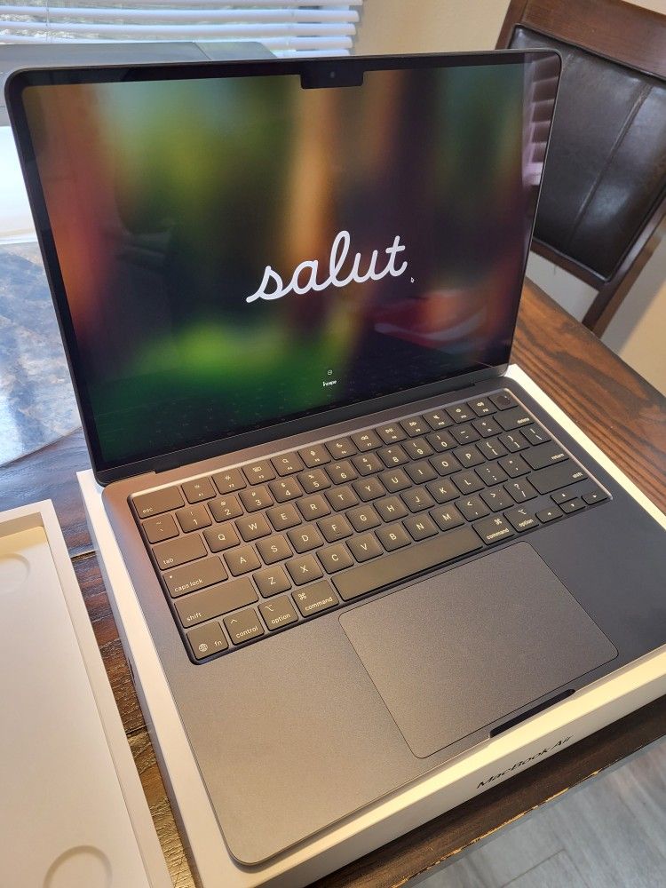 Apple MacBook Air 2025 Brand New In Box