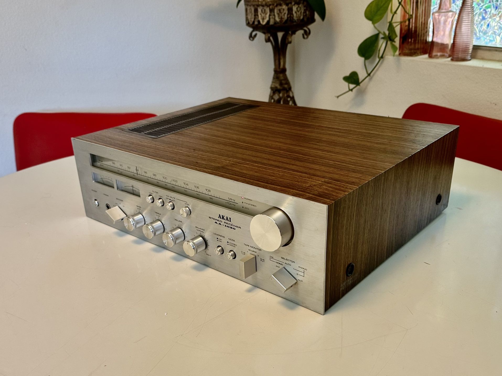 Vintage 1970’s Akai AA-1030 Stereo Amplifier Receiver Wood Case - Serviced