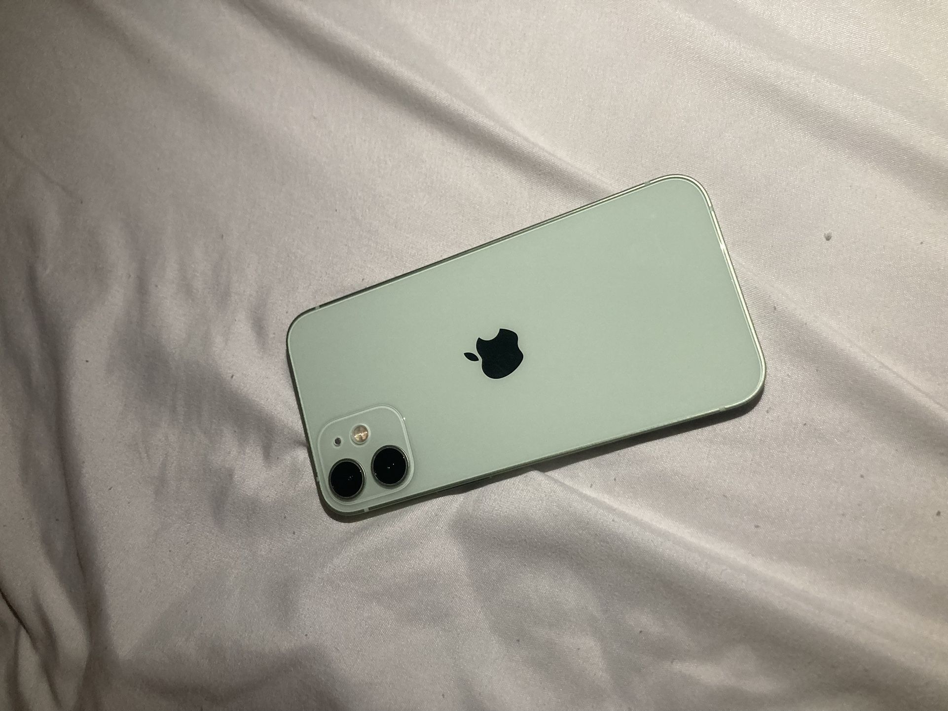 Mini iPhone 12 128GB GREEN UNLOCKED