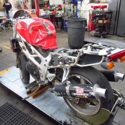 PARTED OUT - 1997 97-01 Suzuki TL1000 TL1000S - Motorcycle parts - 102225