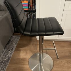 Ellis Gray Uph Adjustable Stool